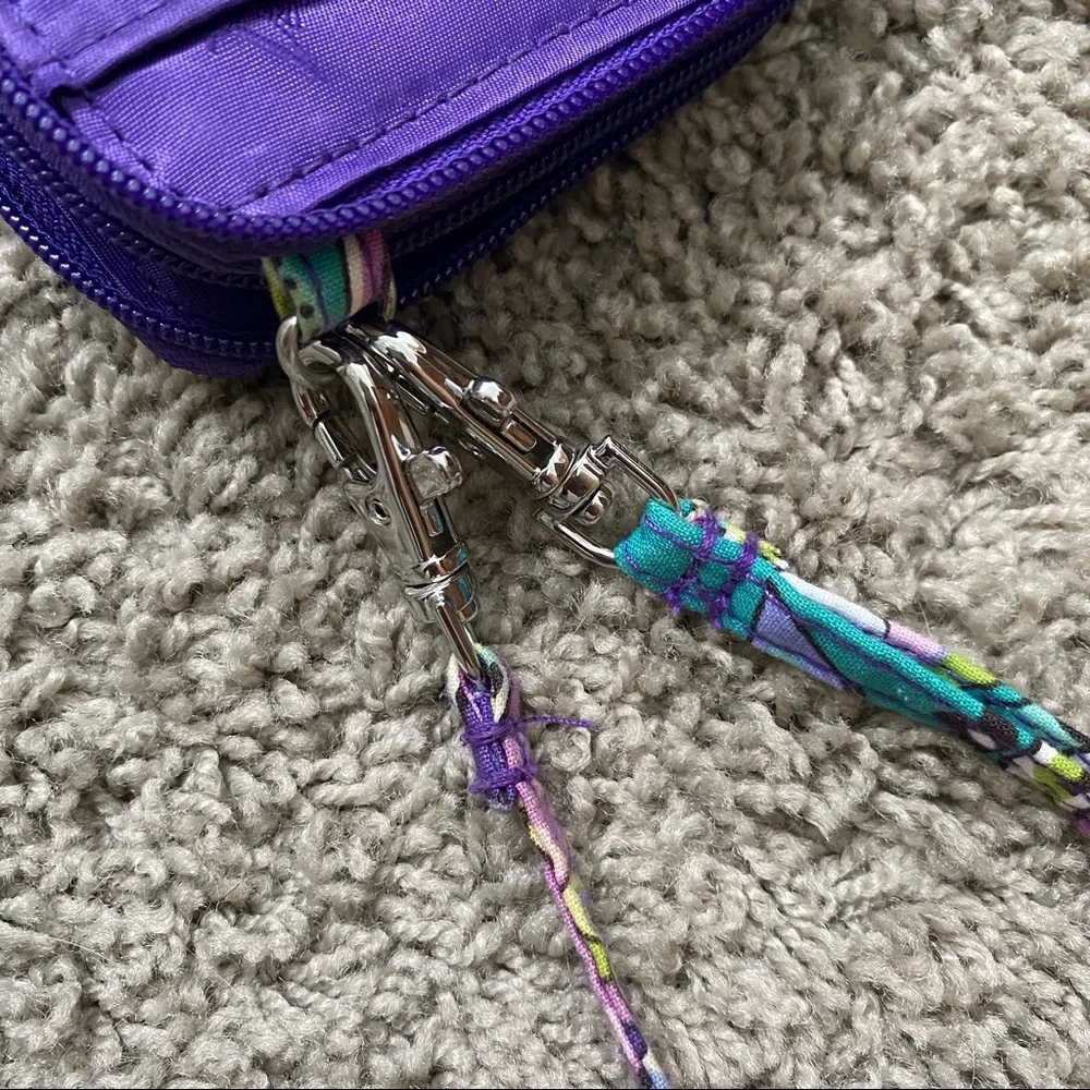 Vera Bradley Small Purse Removable Strap Wallet - Picture 12 of 12